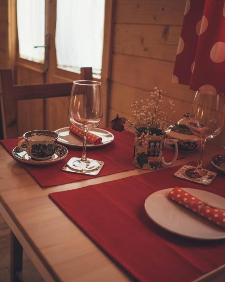 Mahalo Glamping Hotel Fuengirola Eksteriør billede